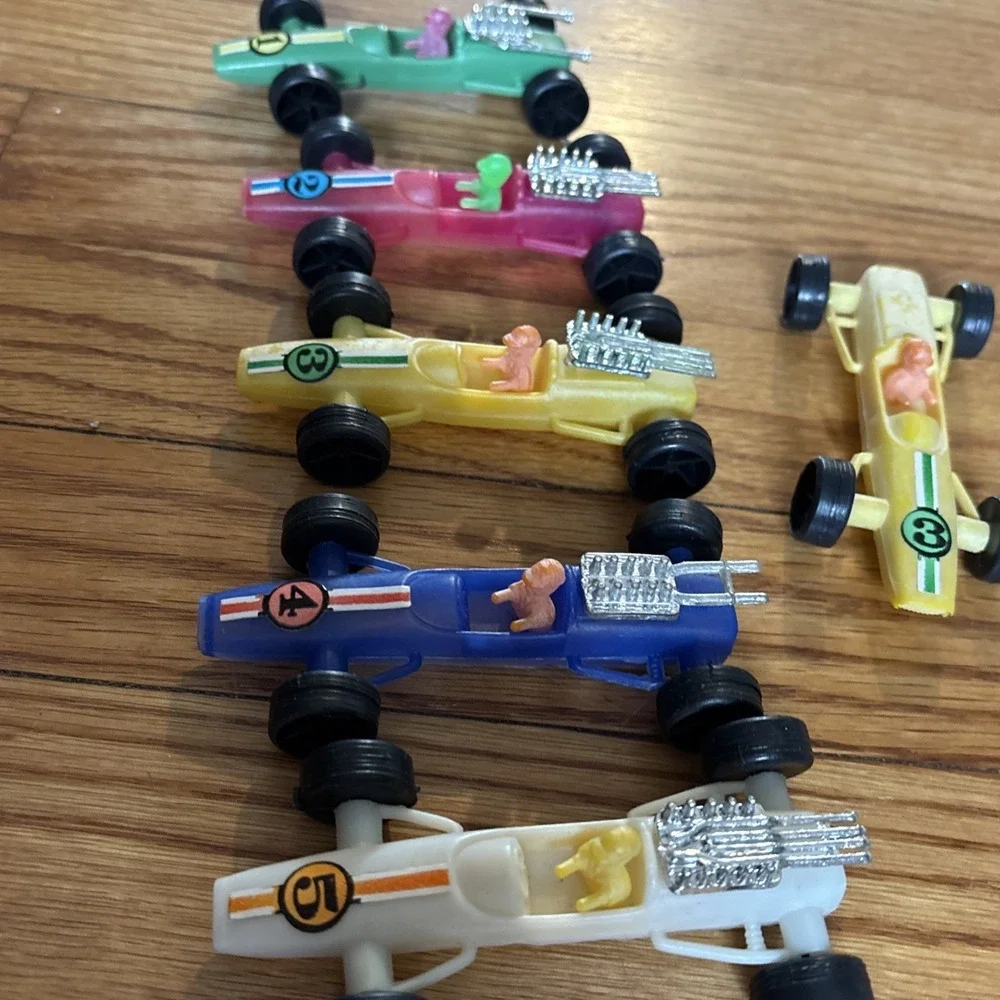 VINTAGE UNBRANDED FORMULA 1 RACE CAR Lot Of 6 PLASTIC‎  4